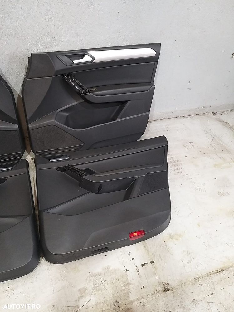 Set fete tapiterii usi vw touran 2016 - 3