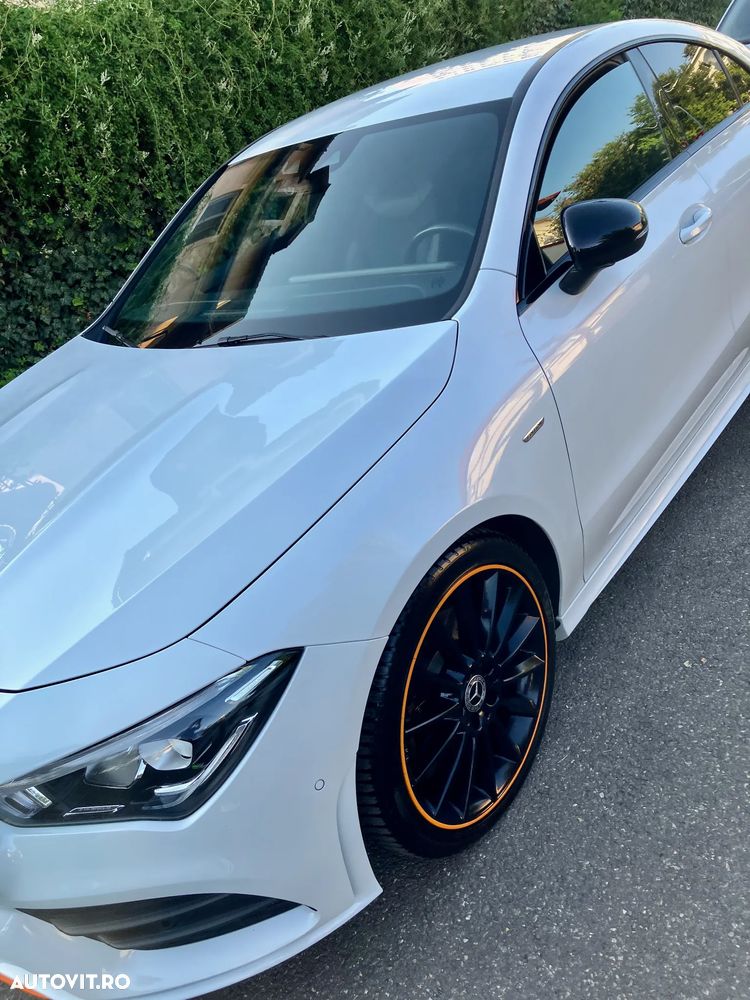 Mercedes-Benz CLA 200 7G-DCT Edition 1 - 1