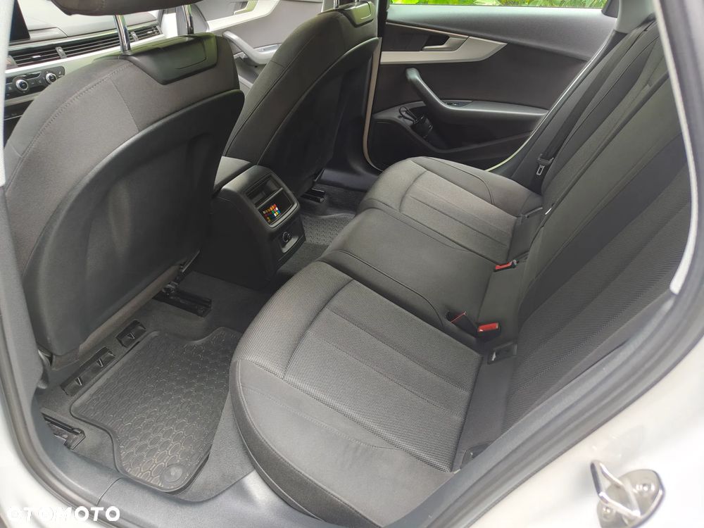 Audi A4 Limousine 1.4 TFSI - 8