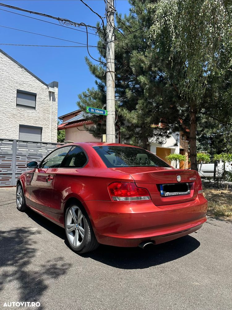 BMW Seria 1 123d - 5