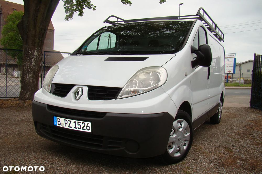 Renault Trafic - 1