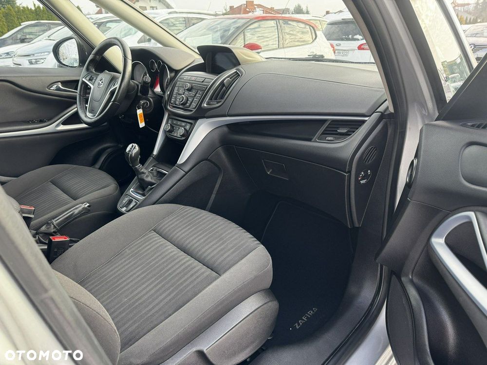 Opel Zafira 1.4 Turbo Business Edition - 16