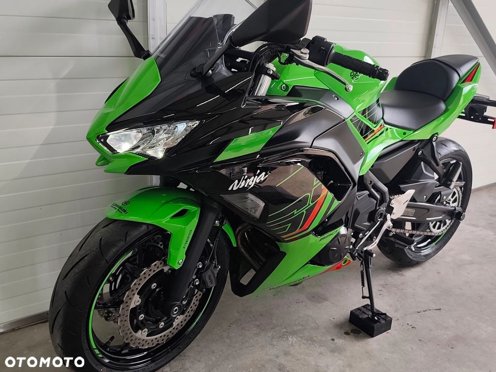 Kawasaki Ninja - 1