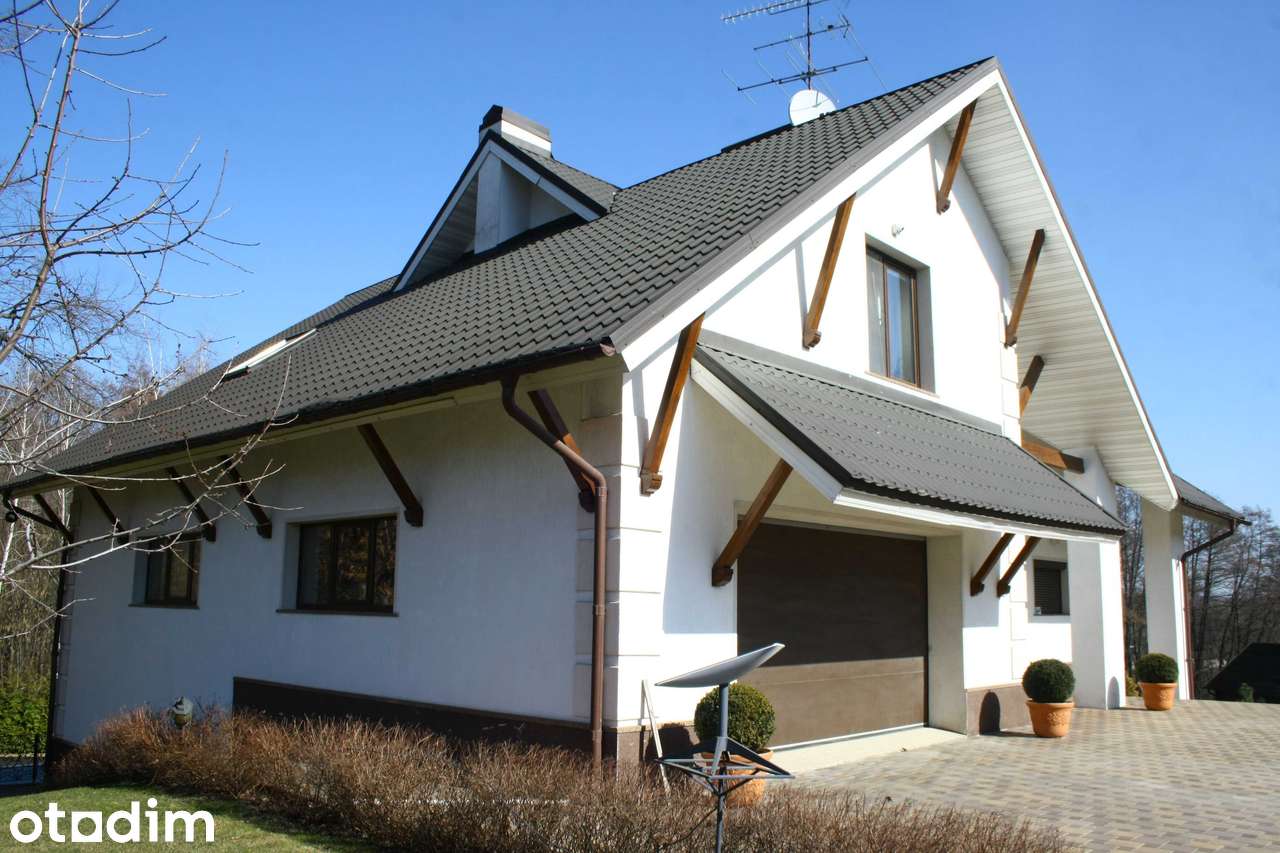 Двоповерховий будинок із басейном та сауною, 444 м² - Повне зображення: 2/20