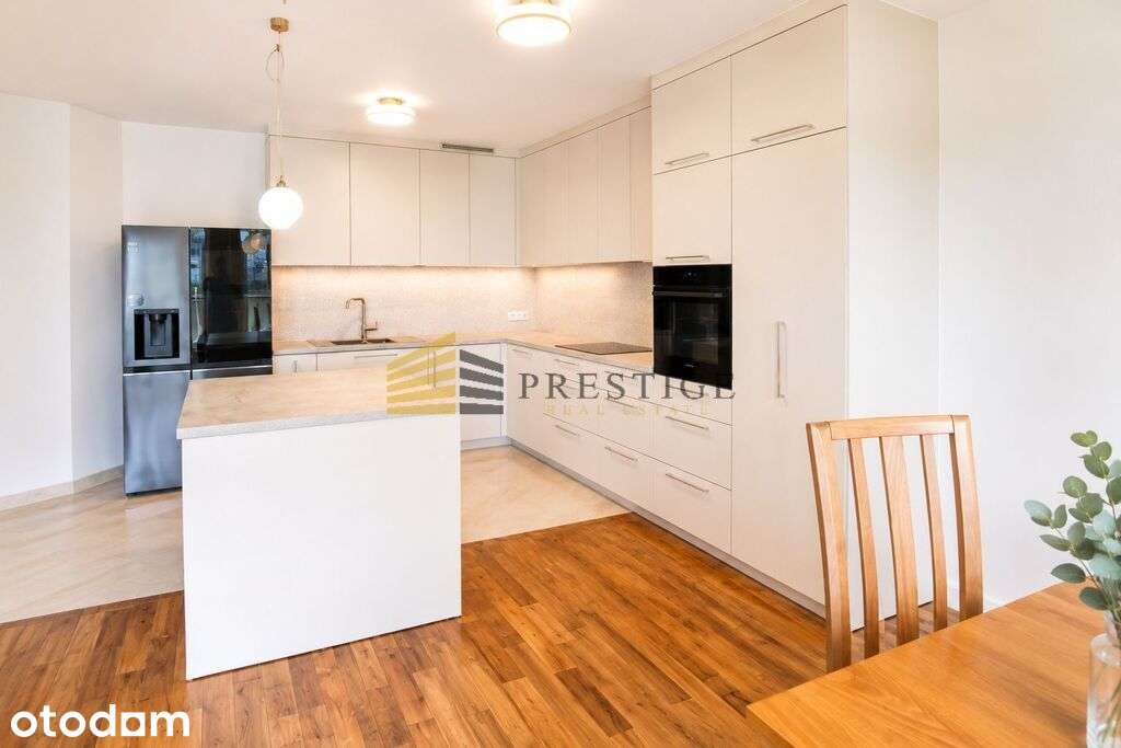 ** Apartament w budynku z basenem i fitness**