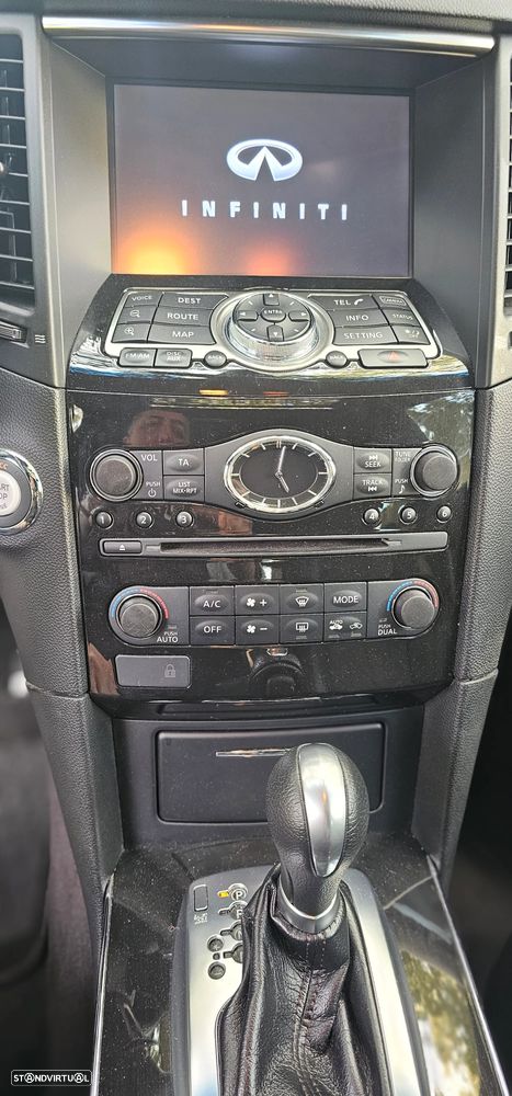 Infiniti QX70 3.7 AWD Aut. S Design - 22