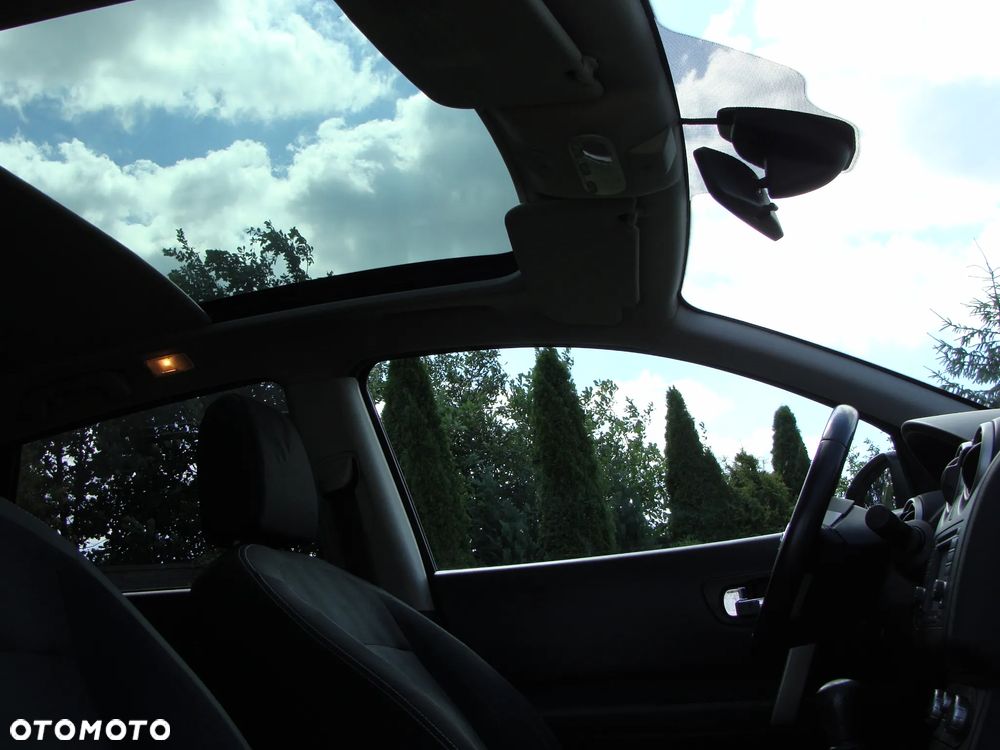 Nissan Qashqai - 14