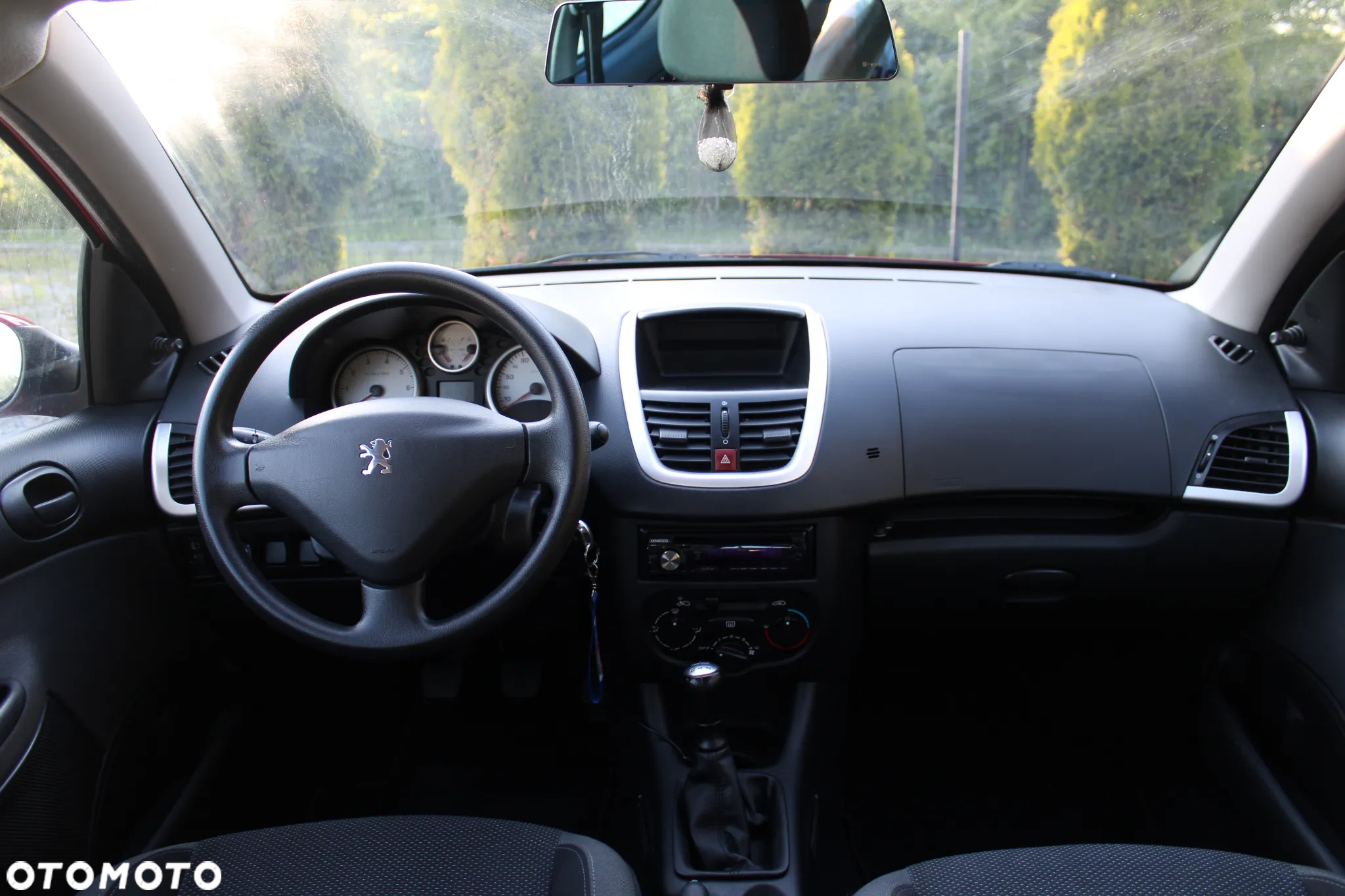 Peugeot 206 plus - 17