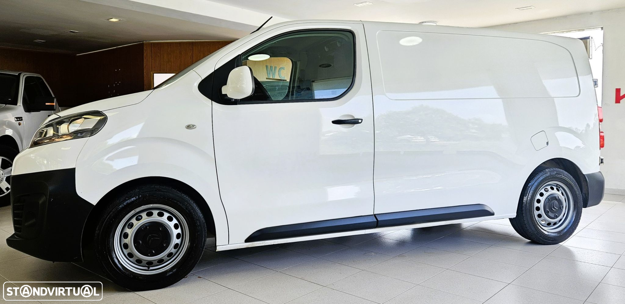 Citroën Jumpy 1.6 BlueHDi M - 2
