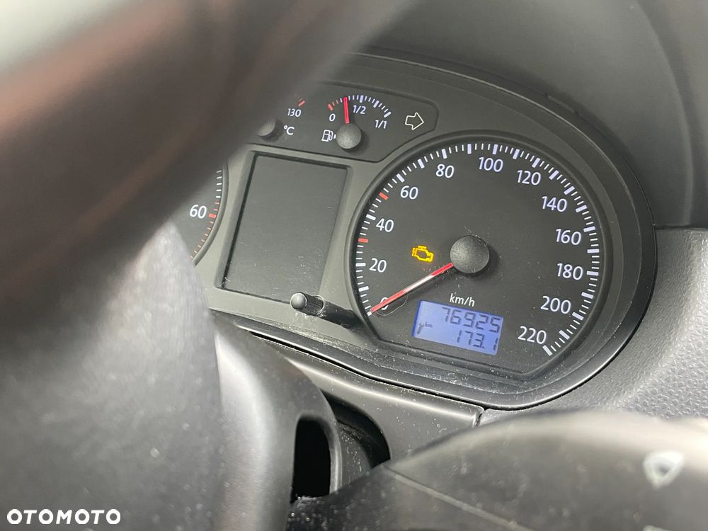 Volkswagen Polo 1.4 16V Comfortline - 6