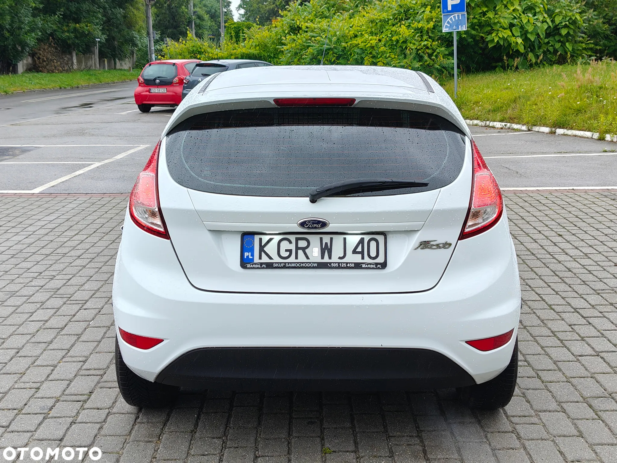 Ford Fiesta 1.5 TDCi Ambiente - 12