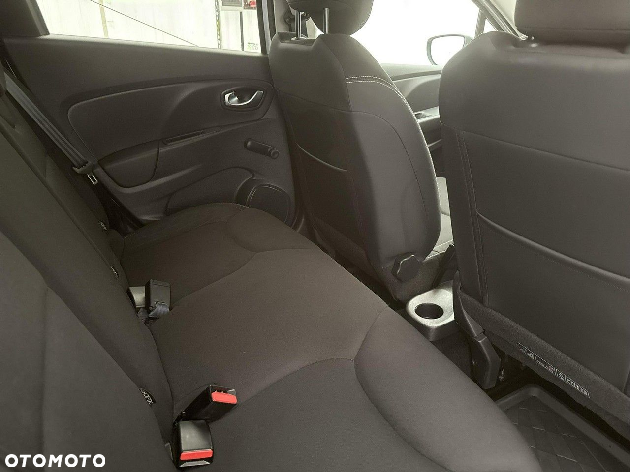 Renault Clio - 27