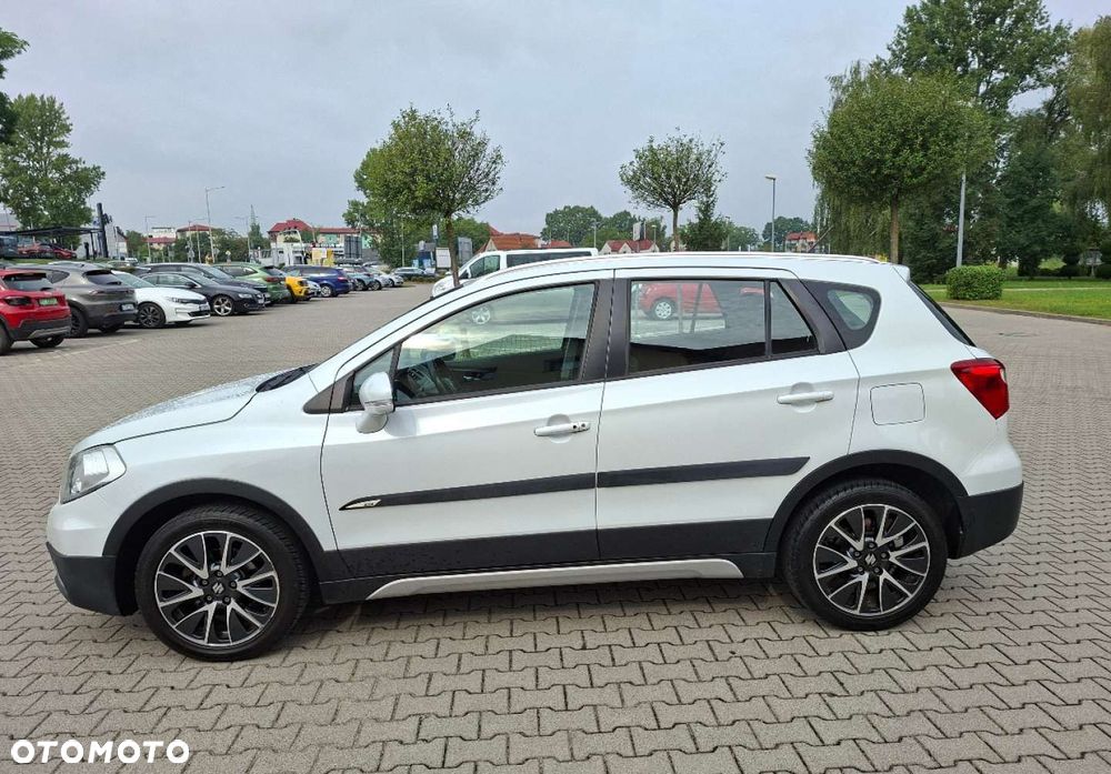 Suzuki S-Cross - 13