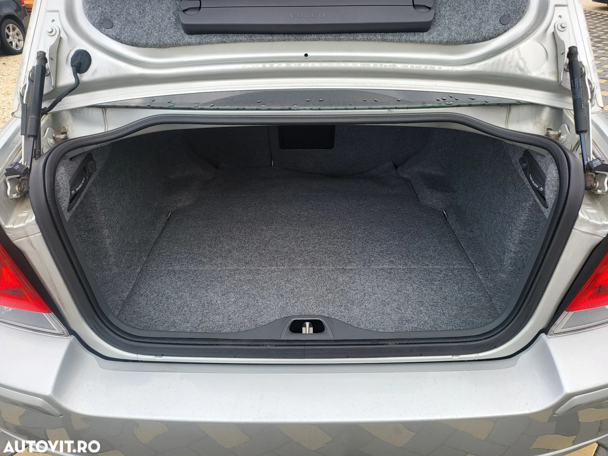 Volvo S60 D5 Aut. Momentum - 20
