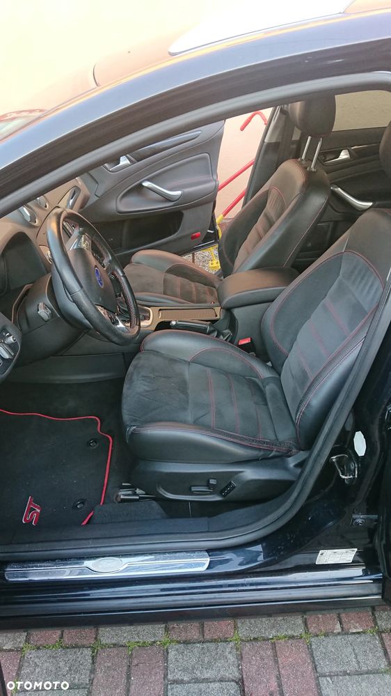 Ford Mondeo 2.2 TDCi Titanium S - 24