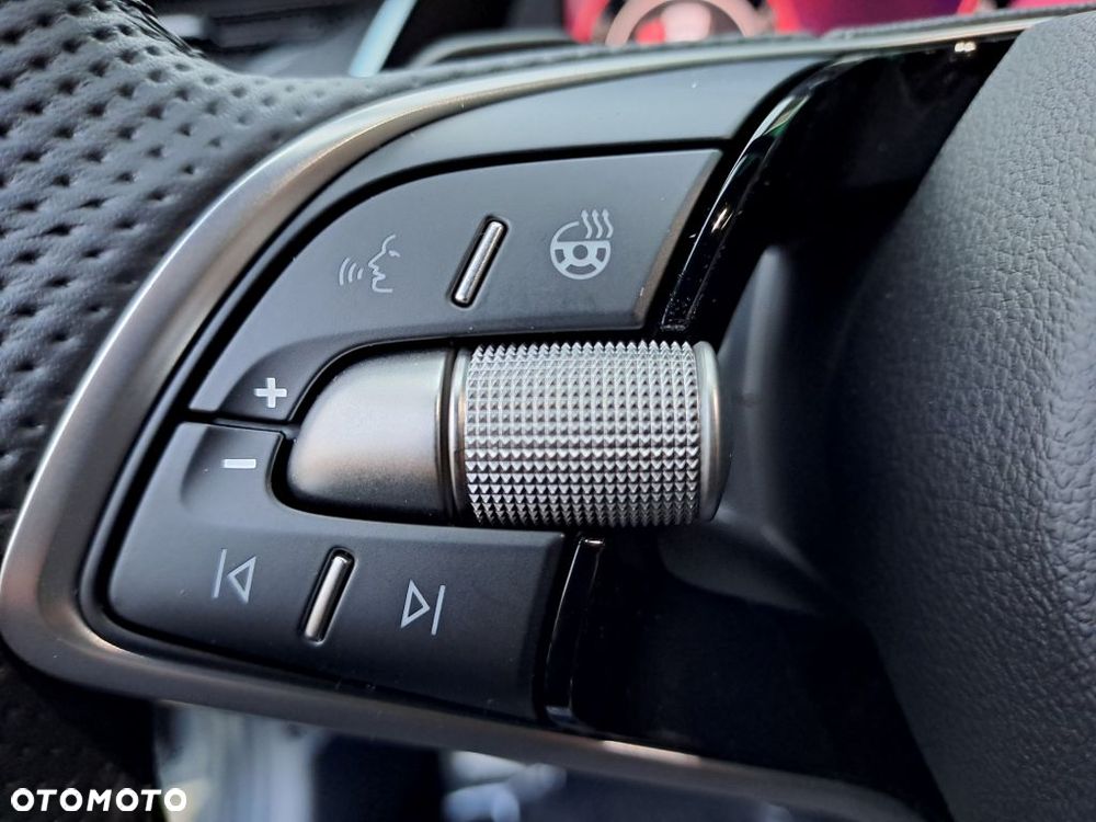 Skoda Octavia 1.5 TSI mHEV Sportline DSG - 10