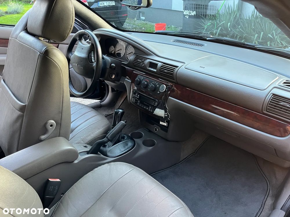 Chrysler Sebring 2.0 LX - 7
