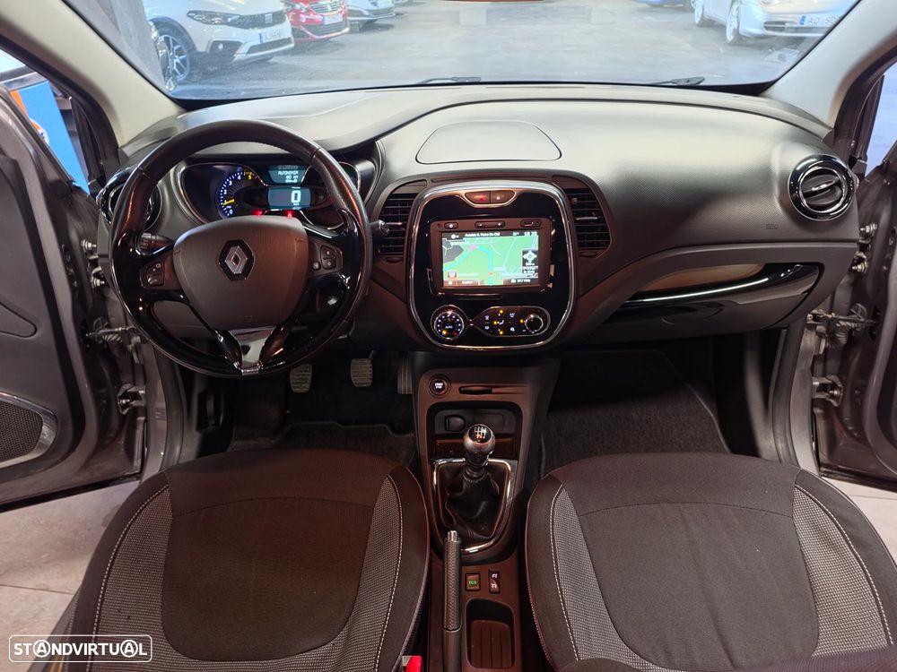 Renault Captur 1.5 dCi Exclusive - 2