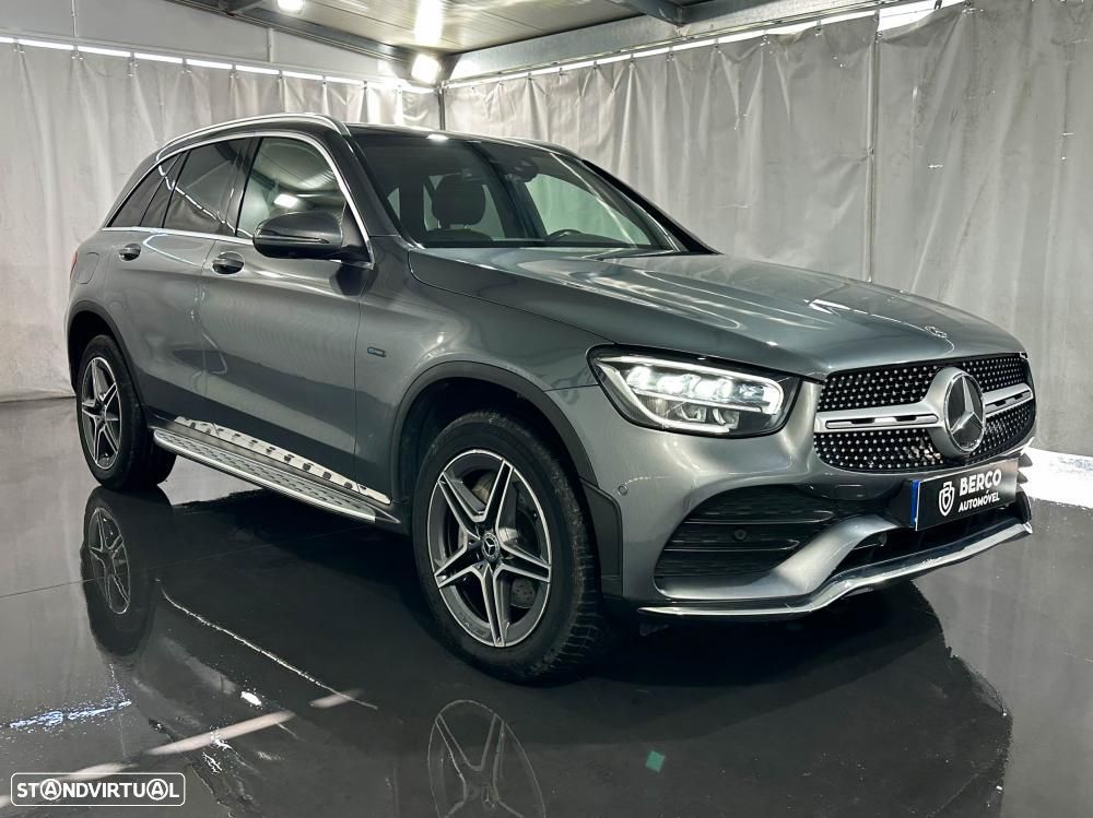 Mercedes-Benz GLC 300 e 4Matic 9G-TRONIC Edition AMG Line - 4