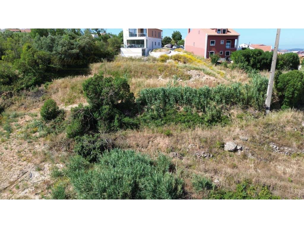 Terreno urbano para CONSTRUÇÃO DE 2 MORADIAS - Grande imagem: 3/11