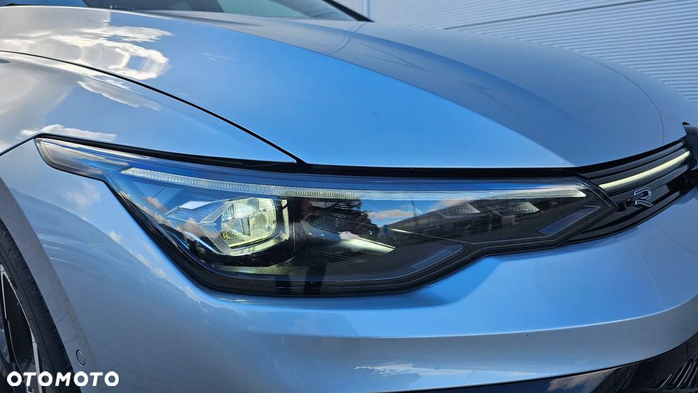 Volkswagen Golf 1.5 eTSI mHEV R-Line Plus DSG - 10