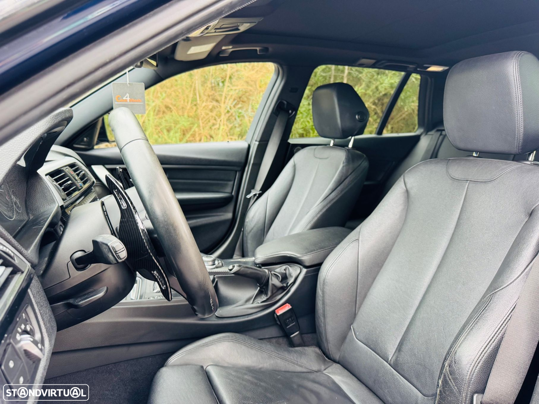 BMW 320 d Touring Auto Pack M - 25