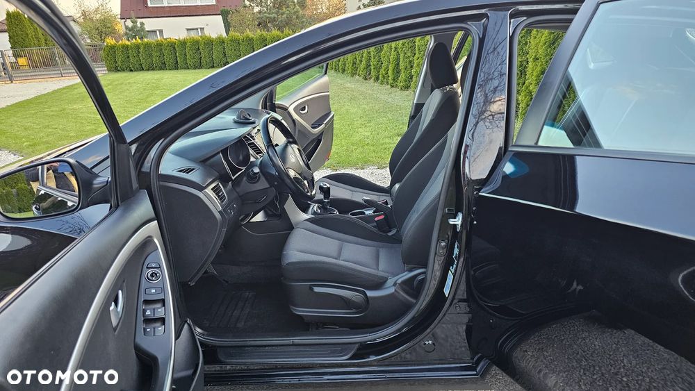 Hyundai i30 1.6 Style - 9