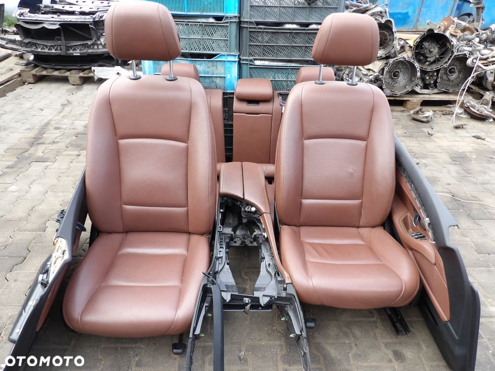 BMW F11 - KOLOR ZIMTBRAU - PO LIFT - FOTELE , KANAPA , BOCZKI , TUNEL ŚRODKOWY - OGRZEWANE - EUROPA - KOMPLET - 1