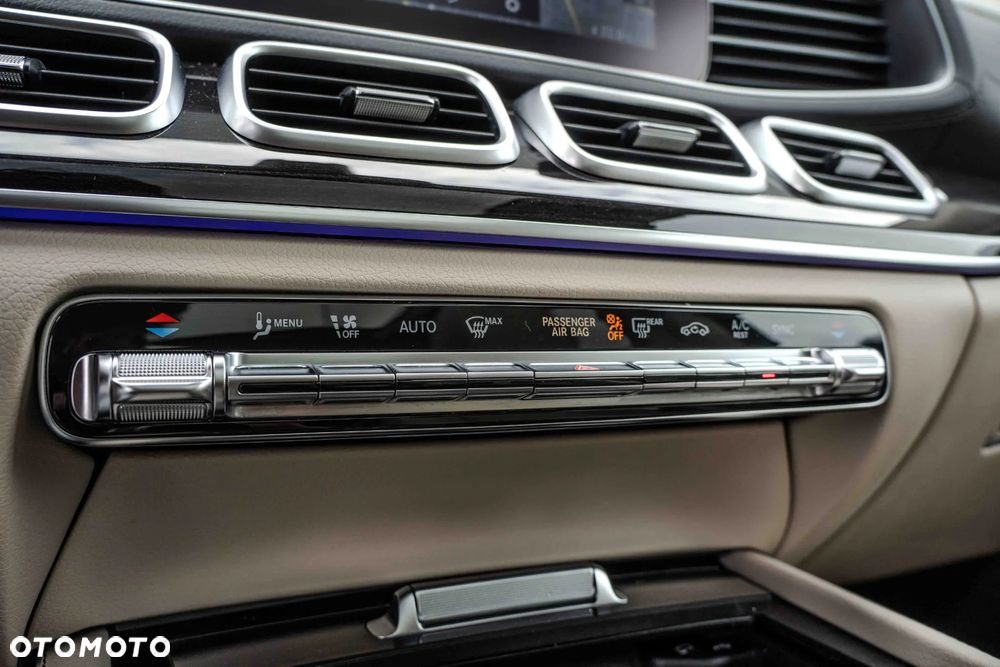 Mercedes-Benz GLS 350 d 4-Matic - 27