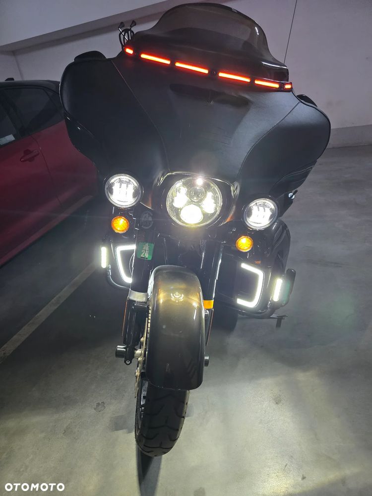 Harley-Davidson Touring Ultra Limited - 9