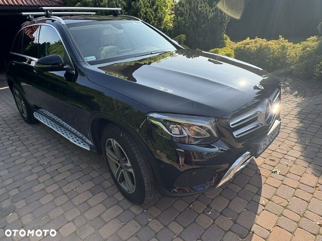 Mercedes-Benz GLC - 6