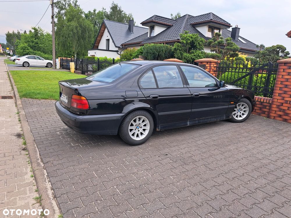 BMW Seria 5 - 1