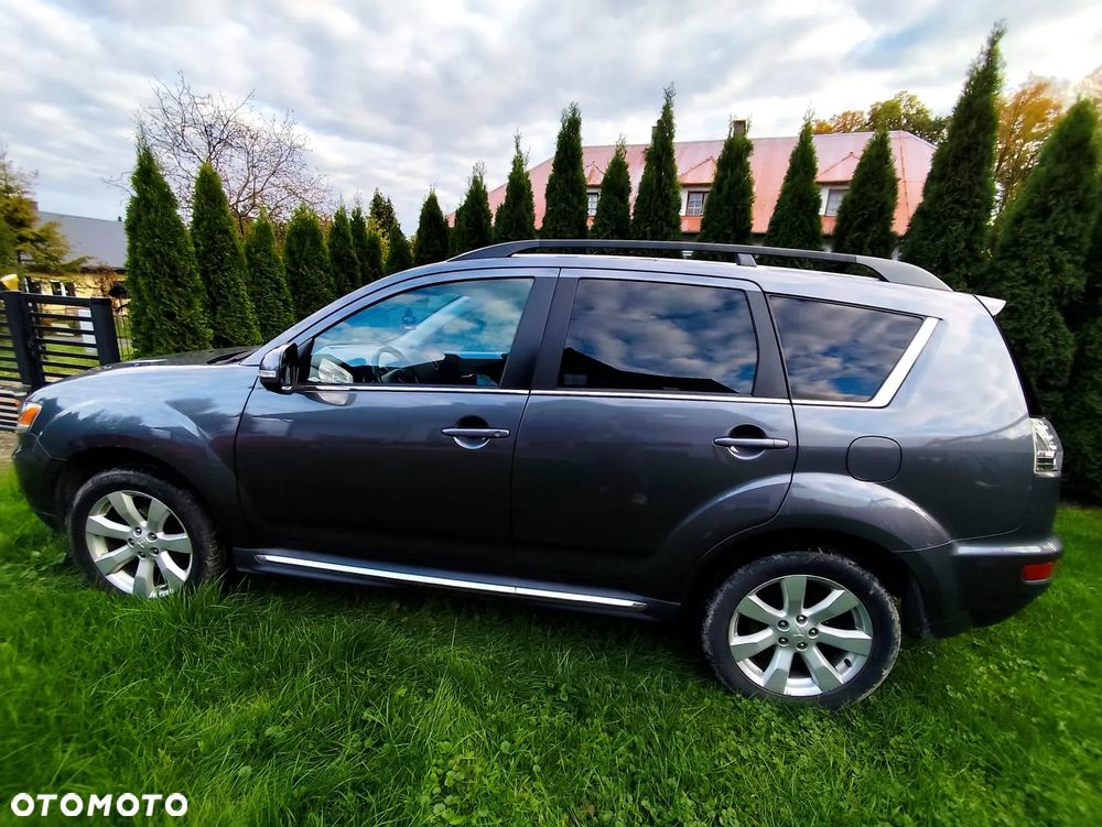 Mitsubishi Outlander 2.0 2WD Invite - 7