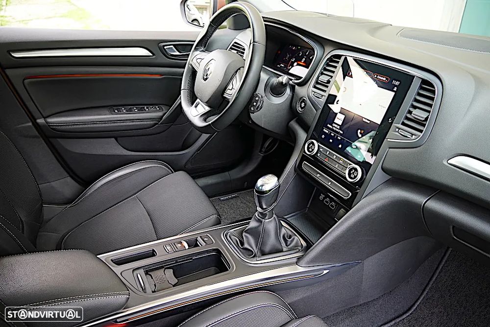 Renault Mégane 1.5 Blue dCi Intens - 24