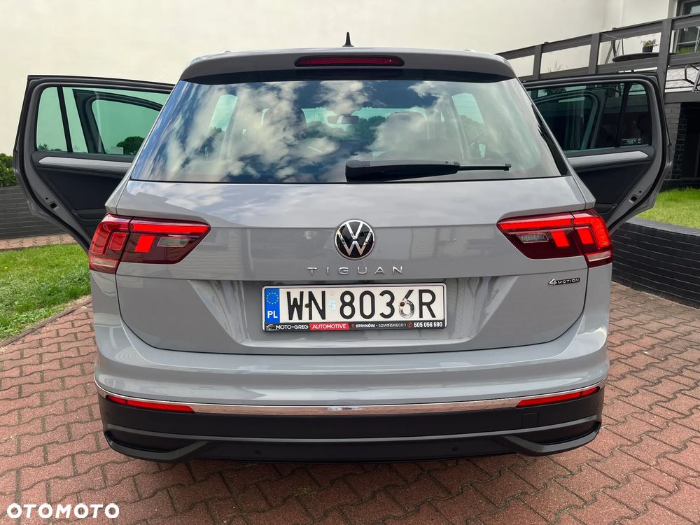 Volkswagen Tiguan 2.0 TSI 4Mot Life DSG - 32