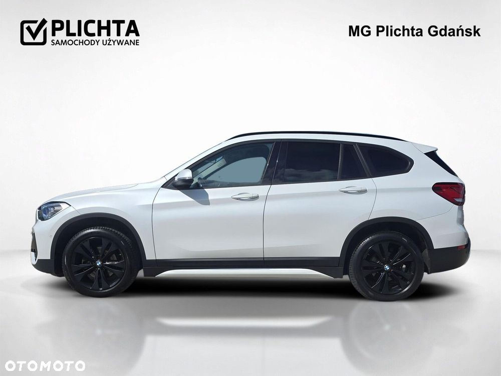 BMW X1 sDrive18i Sport Line - 3