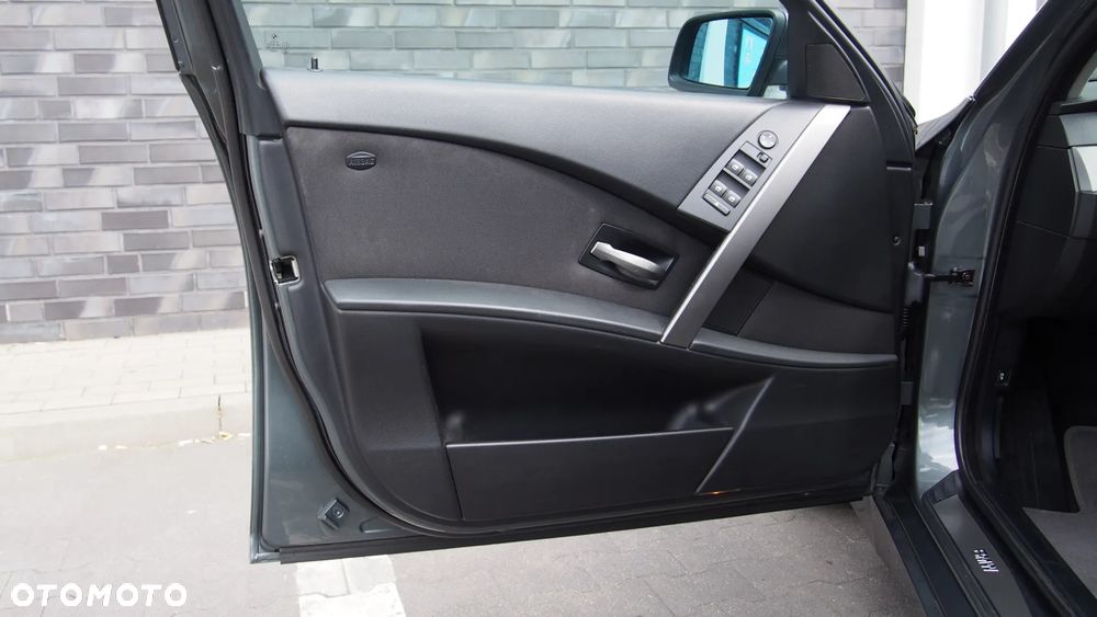 BMW Seria 5 - 18