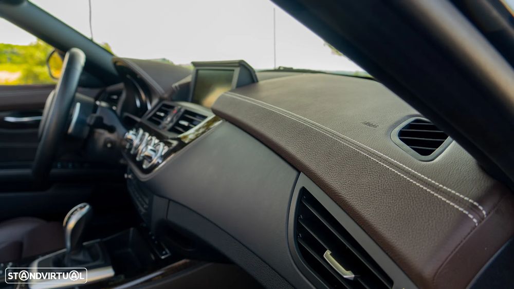 BMW Z4 28 i Pack M Auto - 31
