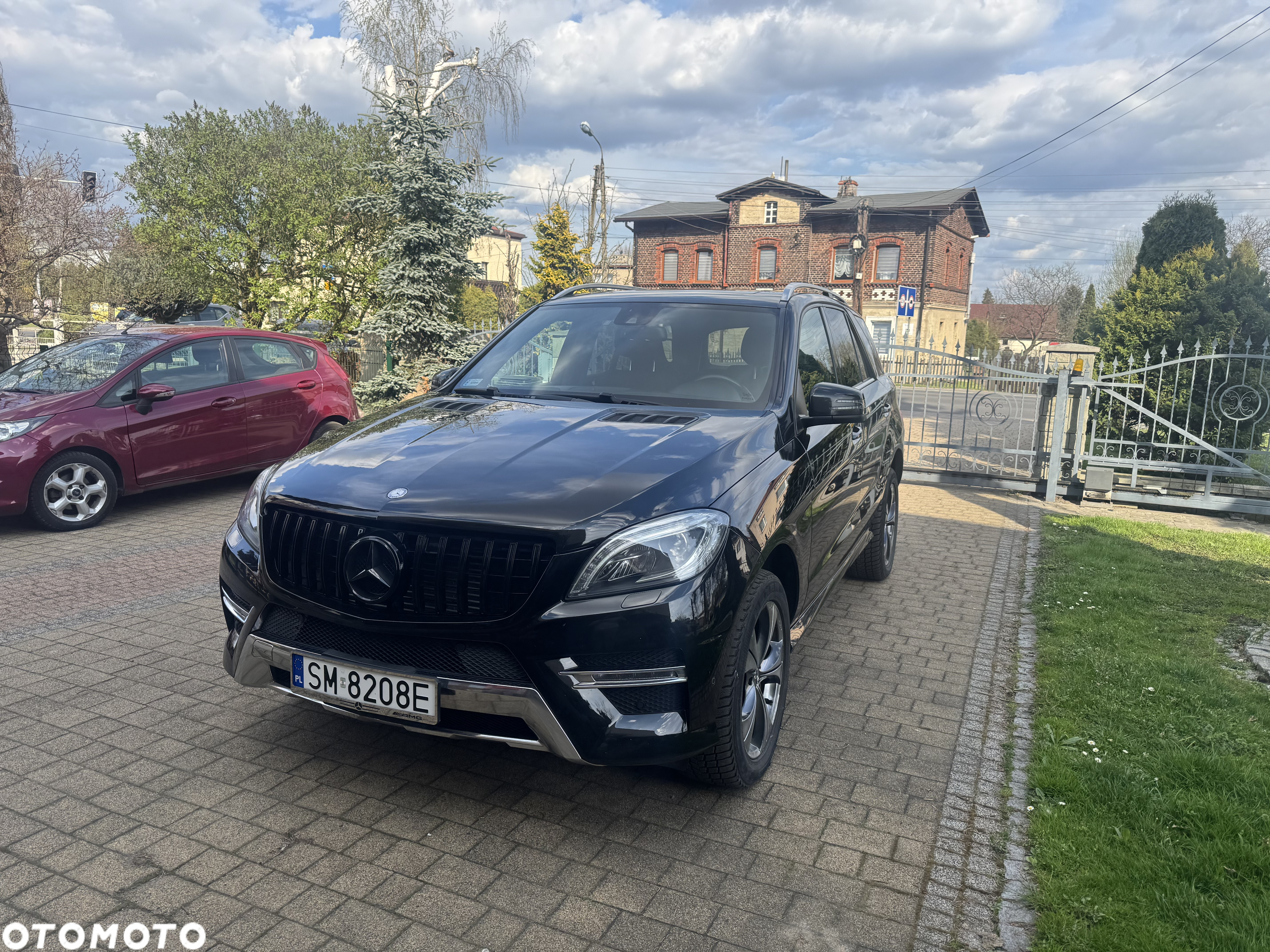 Mercedes-Benz ML 350 BlueTEC 4MATIC 7G-TRONIC - 28