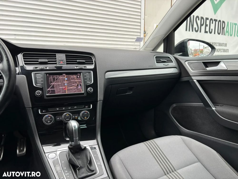 Volkswagen Golf 1.4 TSI BlueMotion Technology DSG Allstar - 21