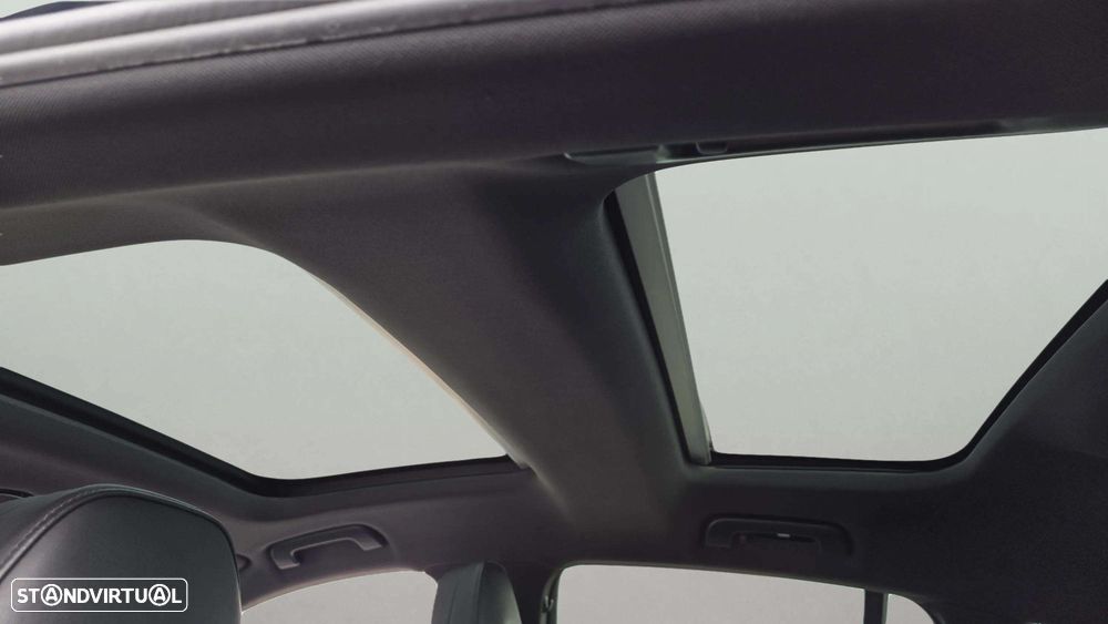 Porsche Panamera 4S - 19