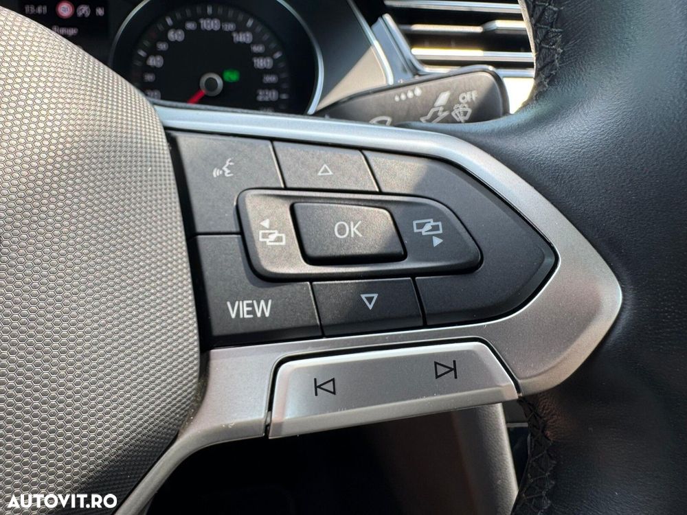 Volkswagen Passat - 14