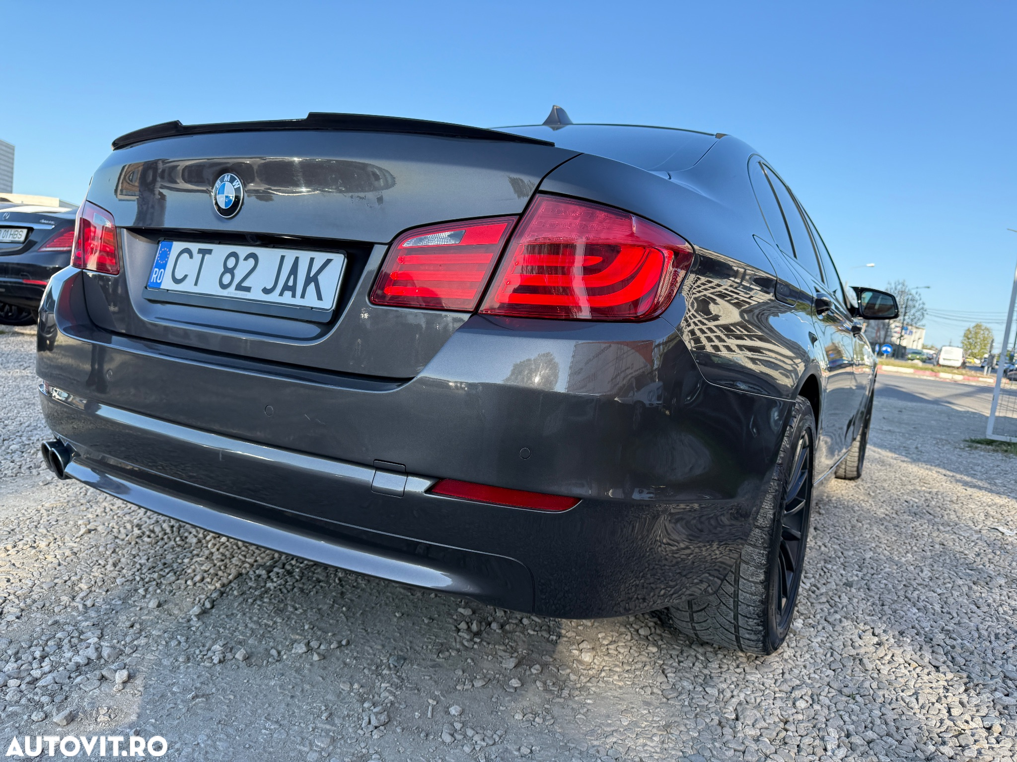 BMW Seria 5 530d xDrive Sport-Aut. Luxury Line - 30