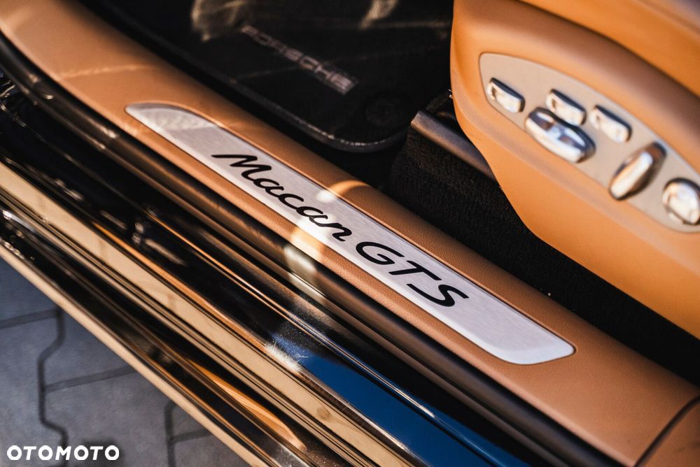 Porsche Macan GTS PDK - 34