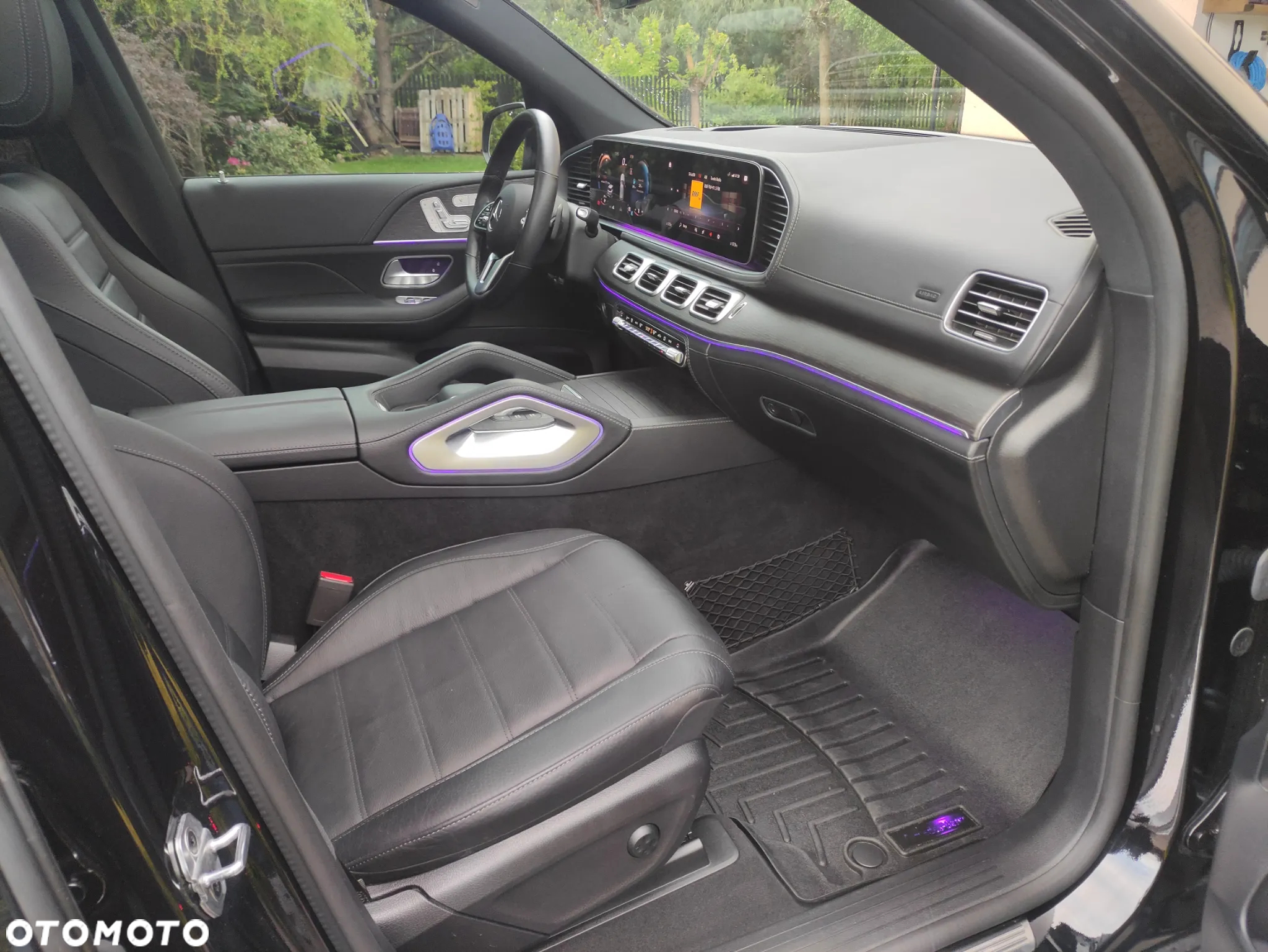 Mercedes-Benz GLE - 27