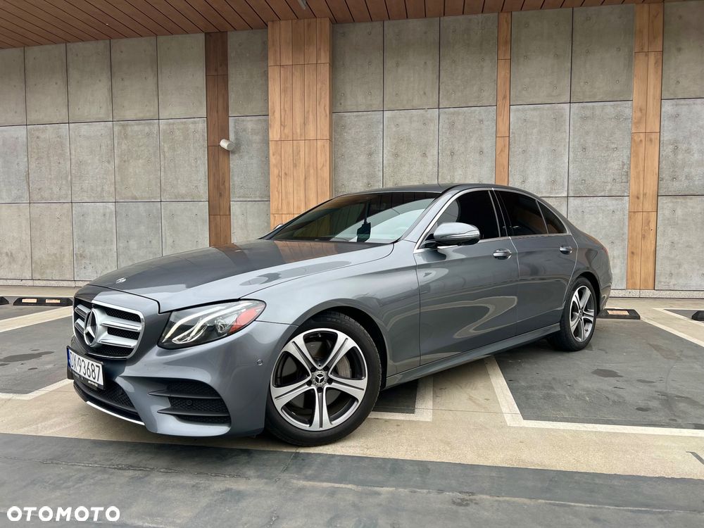 Mercedes-Benz Klasa E - 9