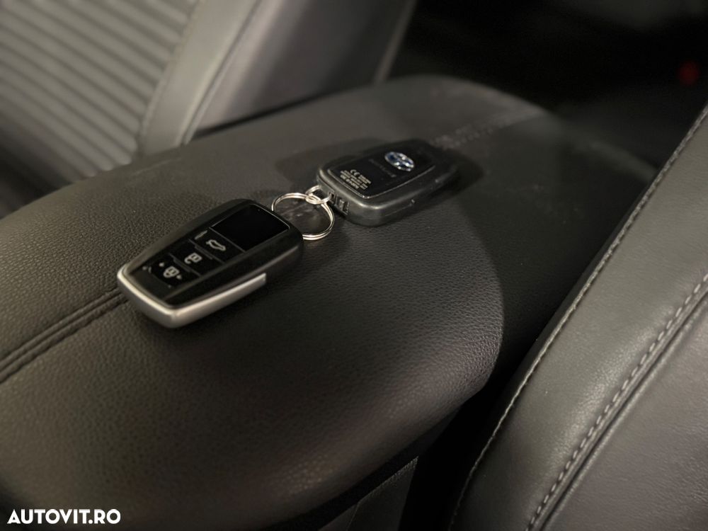 Toyota RAV4 2.5 4x4 Black Edition - 17