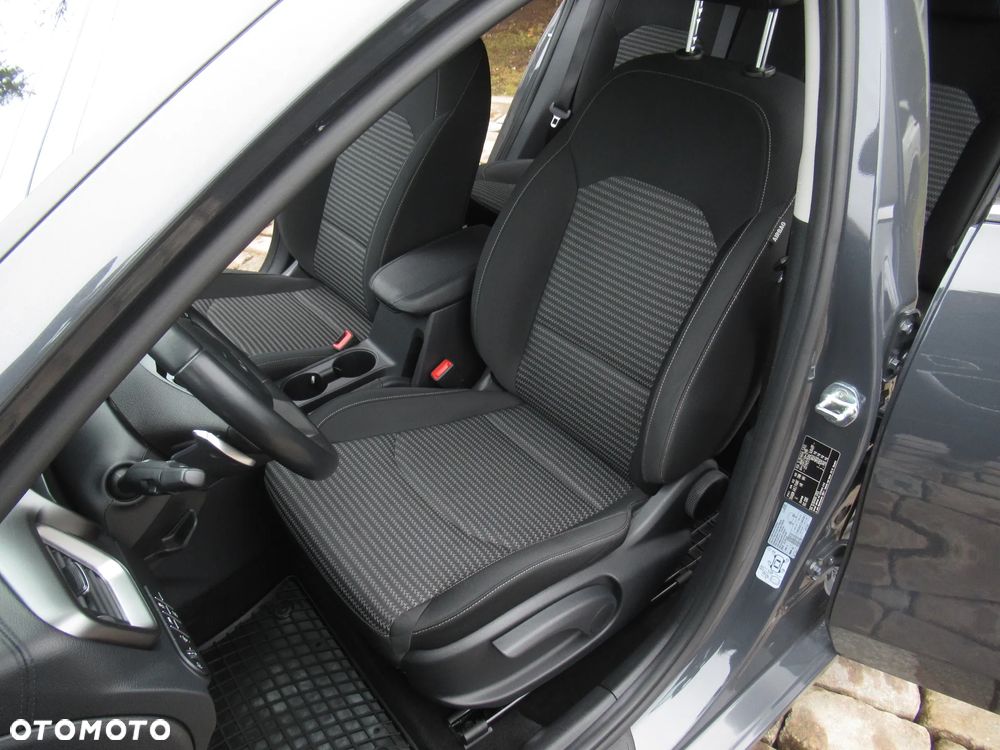 Kia Ceed 1.5 T-GDI M DCT - 6