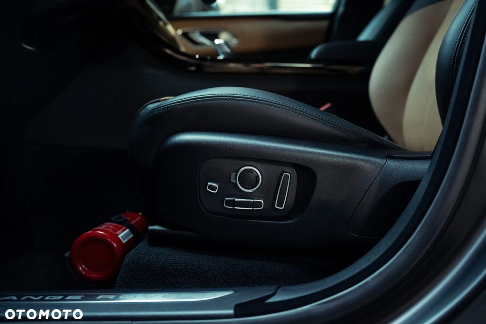 Land Rover Range Rover Velar - 16