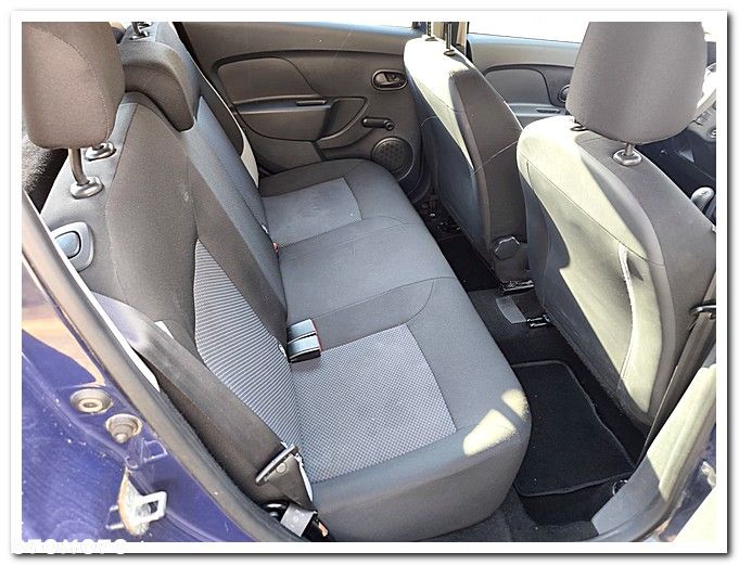 Dacia Sandero - 6